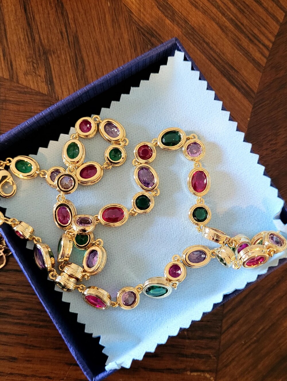 Turandoss Necklace - Picture 2 of 4